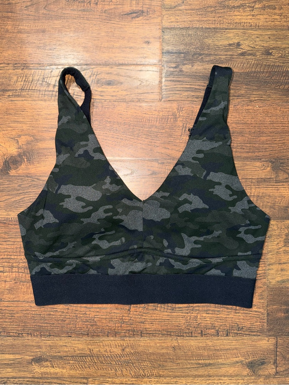 Fabletics Sports Bra - Camo